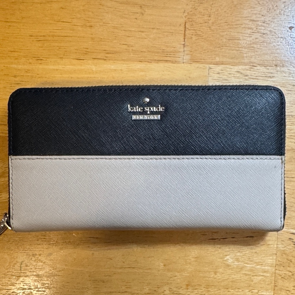 Kate Spade Black and Cream Large Wallet